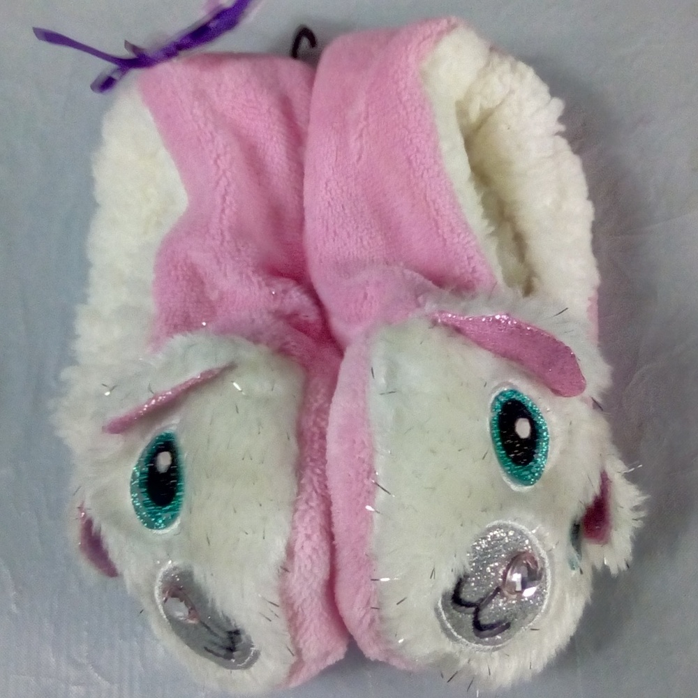 Slippers by Love @ first Sight